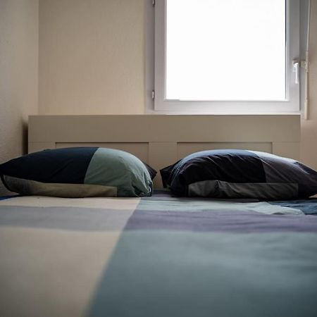 Appartement Tout Equipe Climatise Terrasse Hopital De La Timone Marseille Eksteriør billede