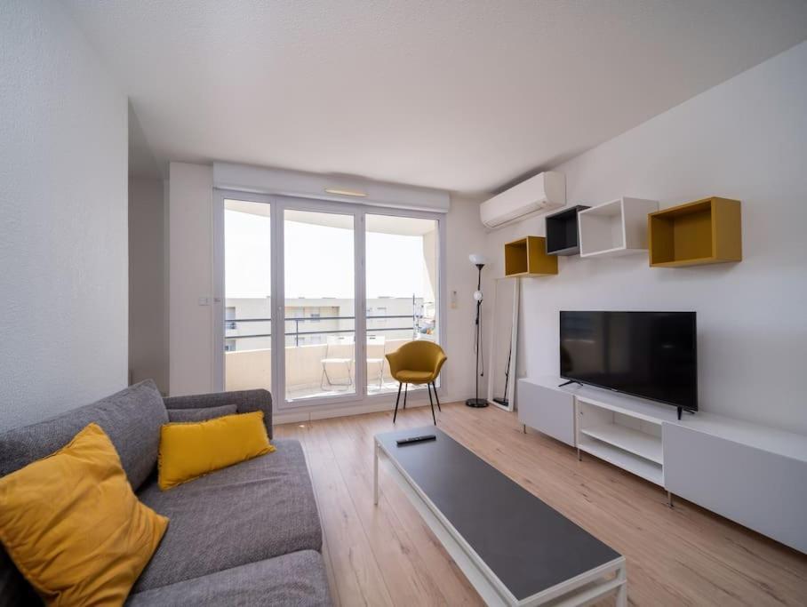 Appartement Tout Equipe Climatise Terrasse Hopital De La Timone Marseille Eksteriør billede