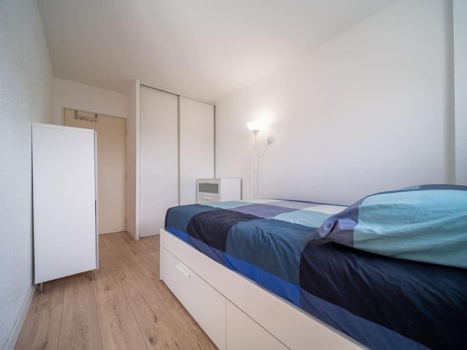 Appartement Tout Equipe Climatise Terrasse Hopital De La Timone Marseille Eksteriør billede